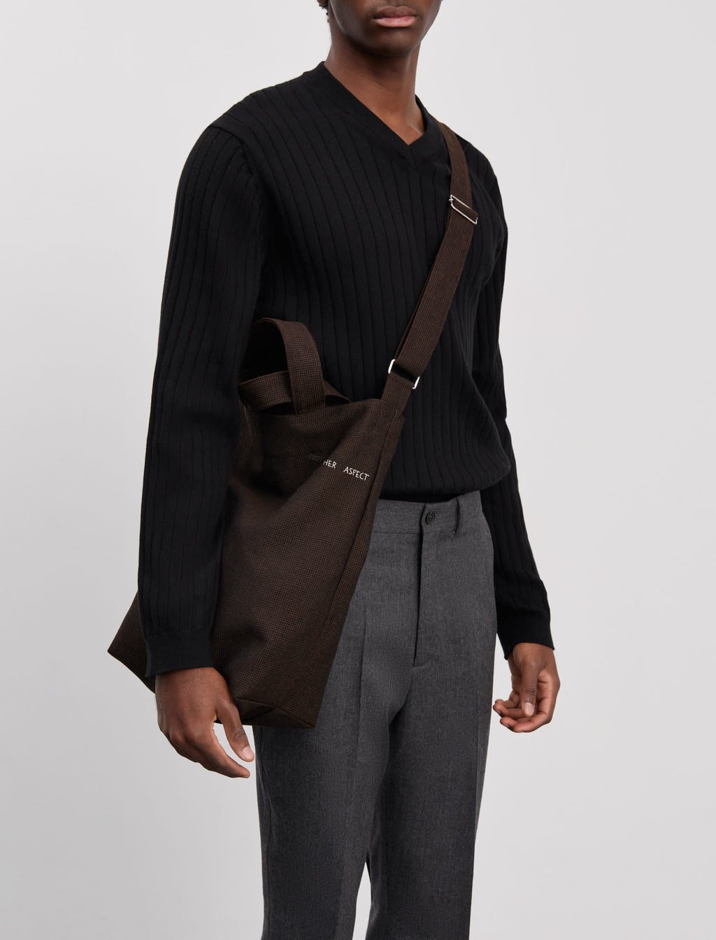 ANOTHER TOTE BAG 1.0 BROWN