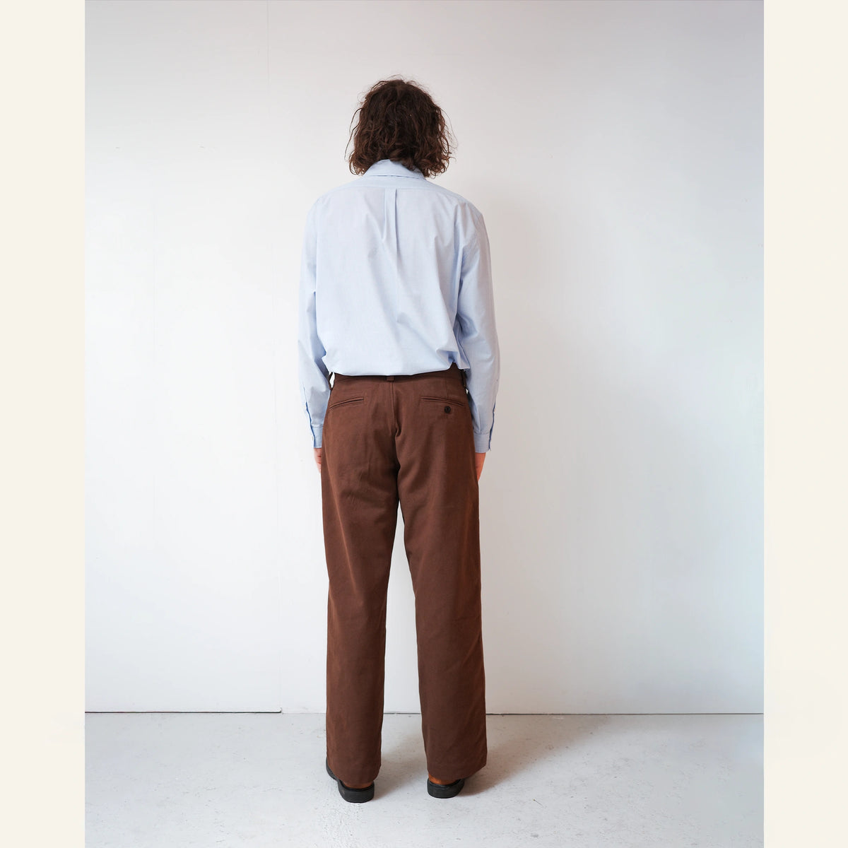SCOTS PANTS HEAVY PEACHED COTTON : DARK BROWN